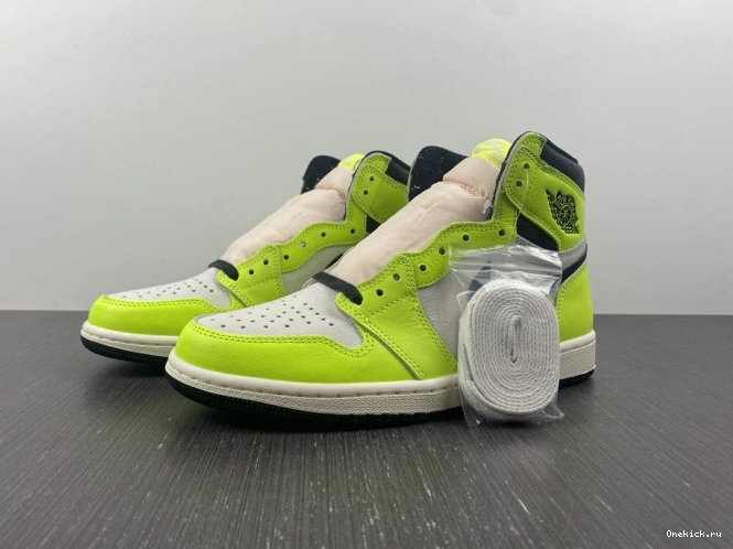 One Kick Air Jordan OG High 555088-702 1 Volt 0723
